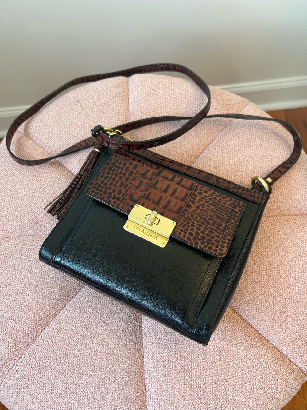 Brahmin Black Leather Crossbody with Brown Croc-Embossed Flap Pristine!